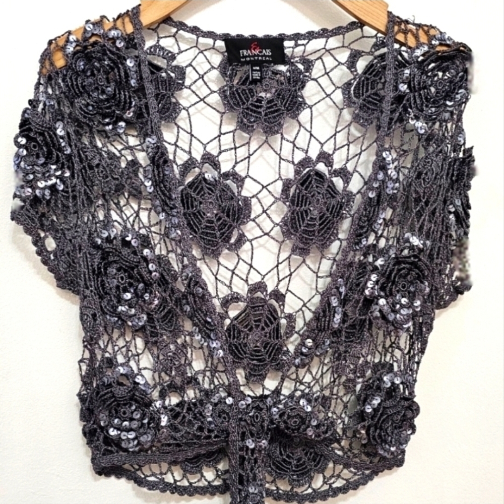 🇨🇦 Melanie Lyne Purple Floral Sequin & Lace Embroidery Bolero Shawl